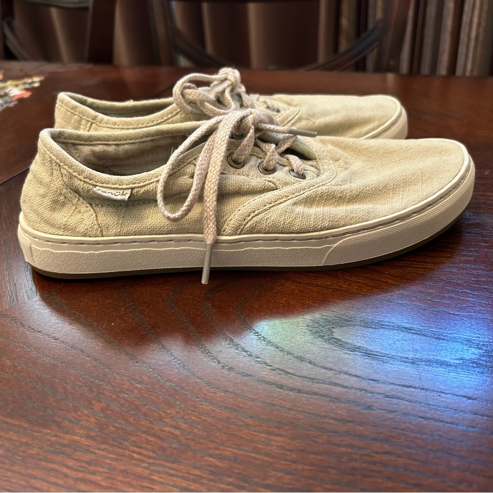 Sanuk Women’s Casual Canvas Sneakers Tan Size 7